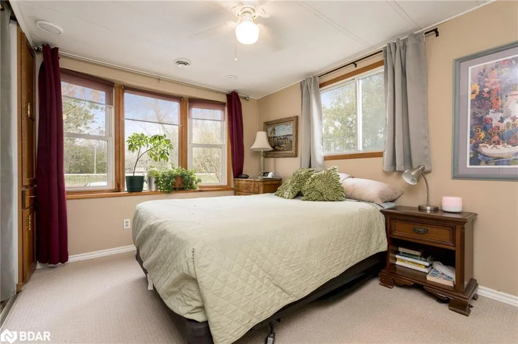 17 Millcreek Road