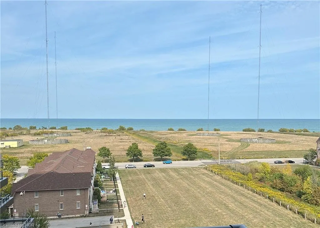 550 North Service Road, #612