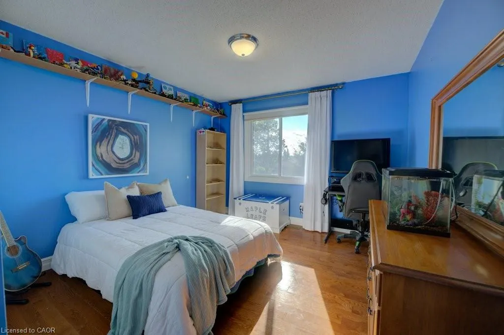 144 Laurentian Drive