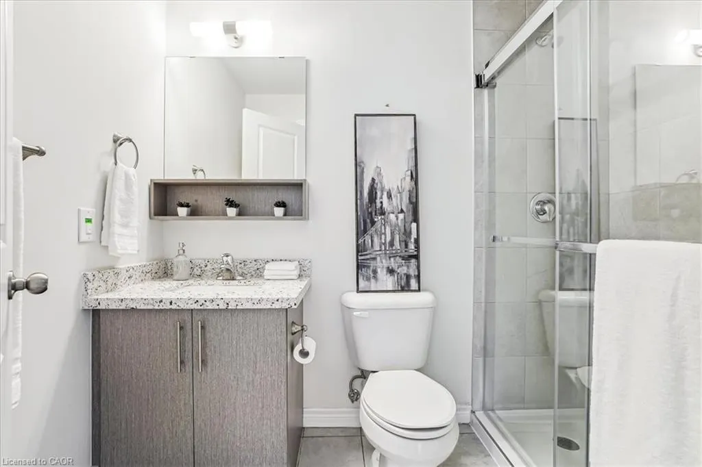 2750 King Street E, #508