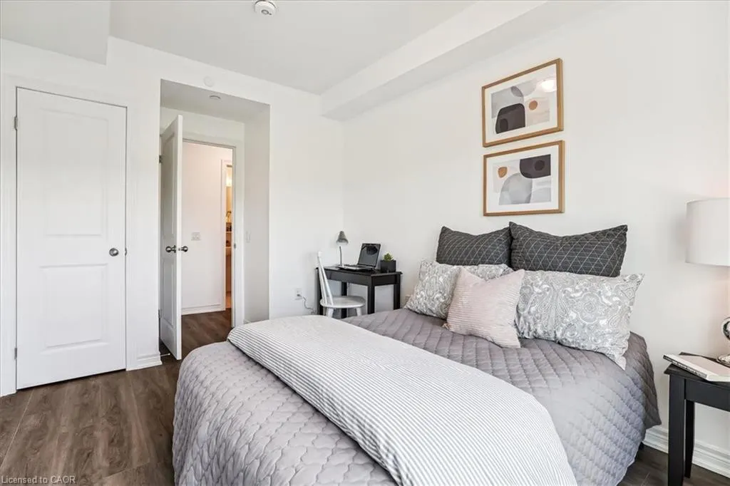 2750 King Street E, #508