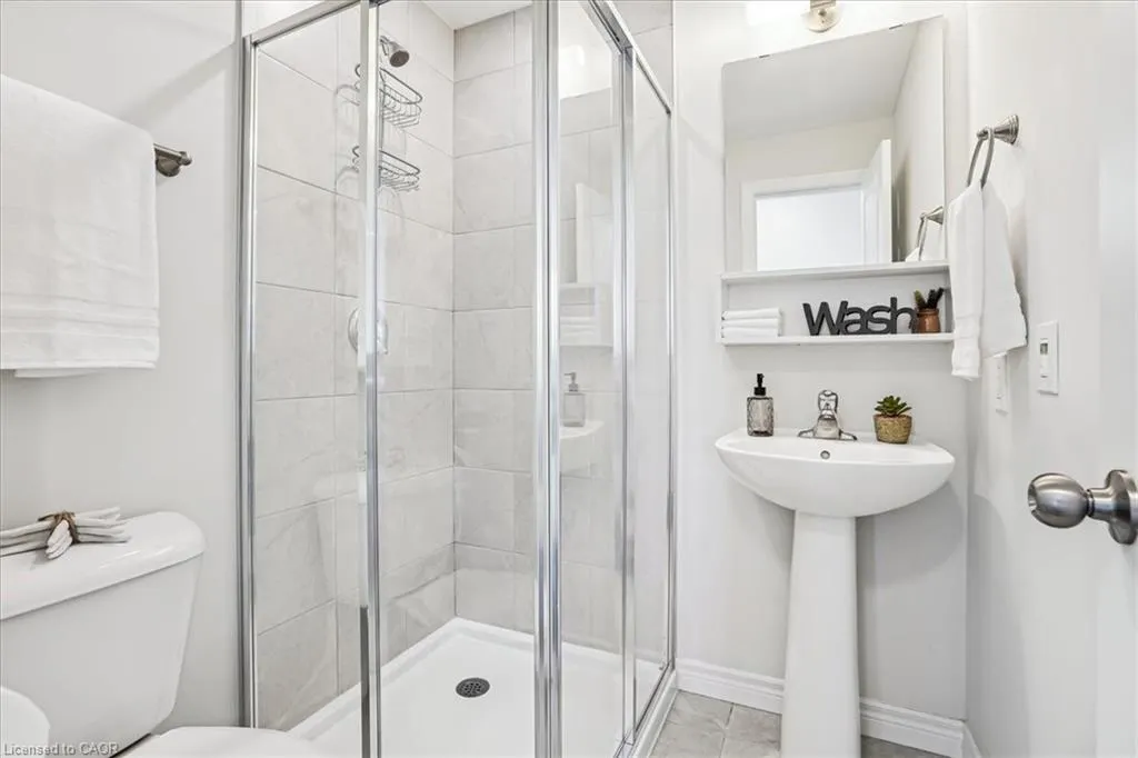 2750 King Street E, #508