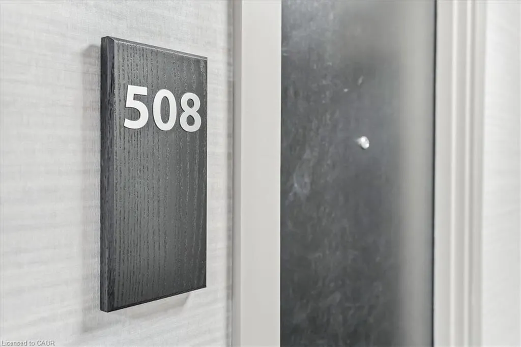 2750 King Street E, #508