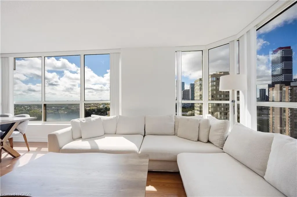 55 Elm Drive W, #2204