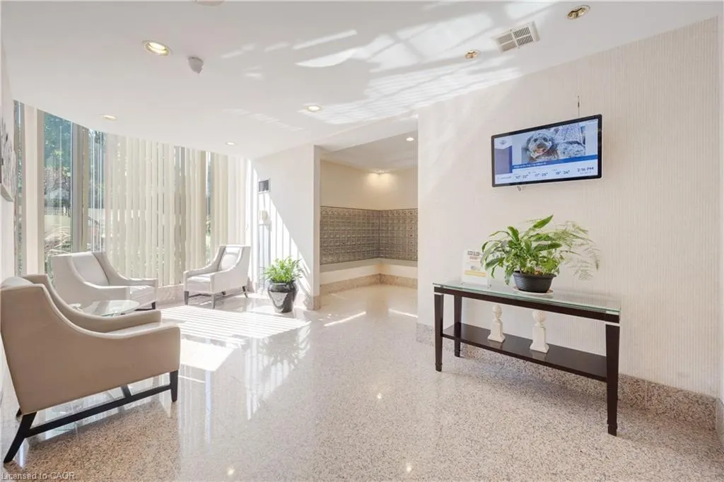 55 Elm Drive W, #2204