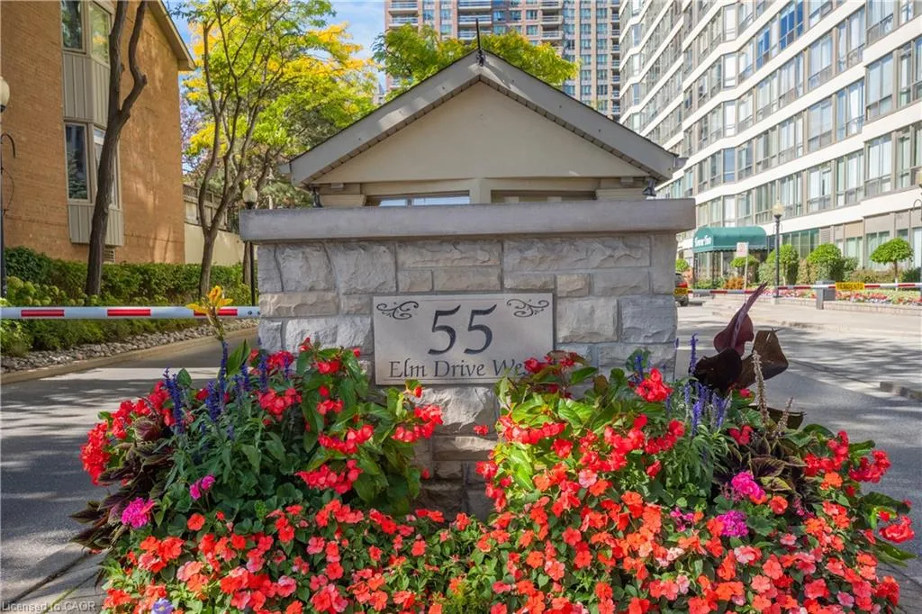 55 Elm Drive W, #2204