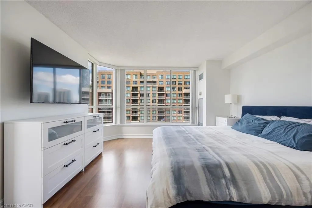 55 Elm Drive W, #2204