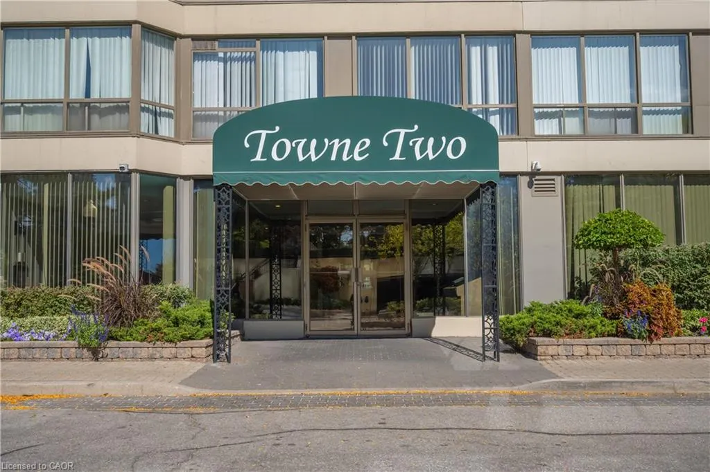 55 Elm Drive W, #2204