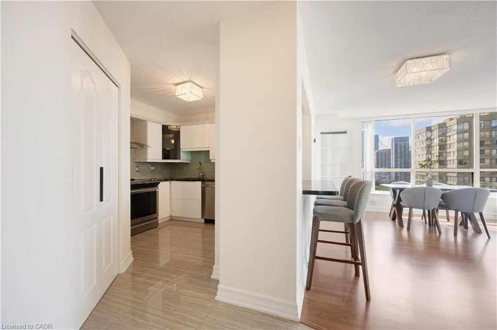 55 Elm Drive W, #2204