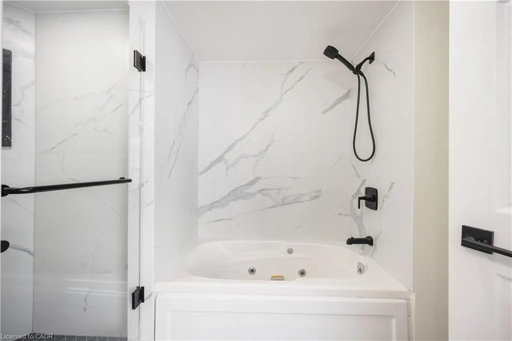 55 Elm Drive W, #2204