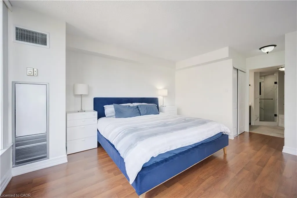 55 Elm Drive W, #2204