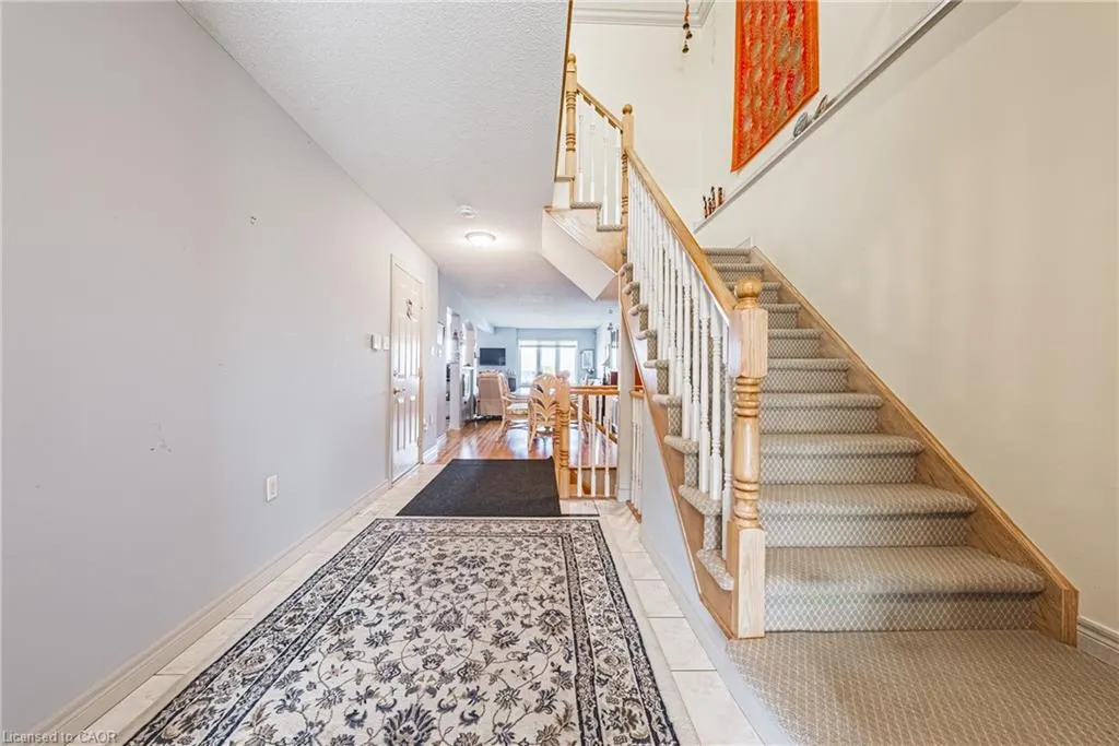 85 Edgewater Drive, #6