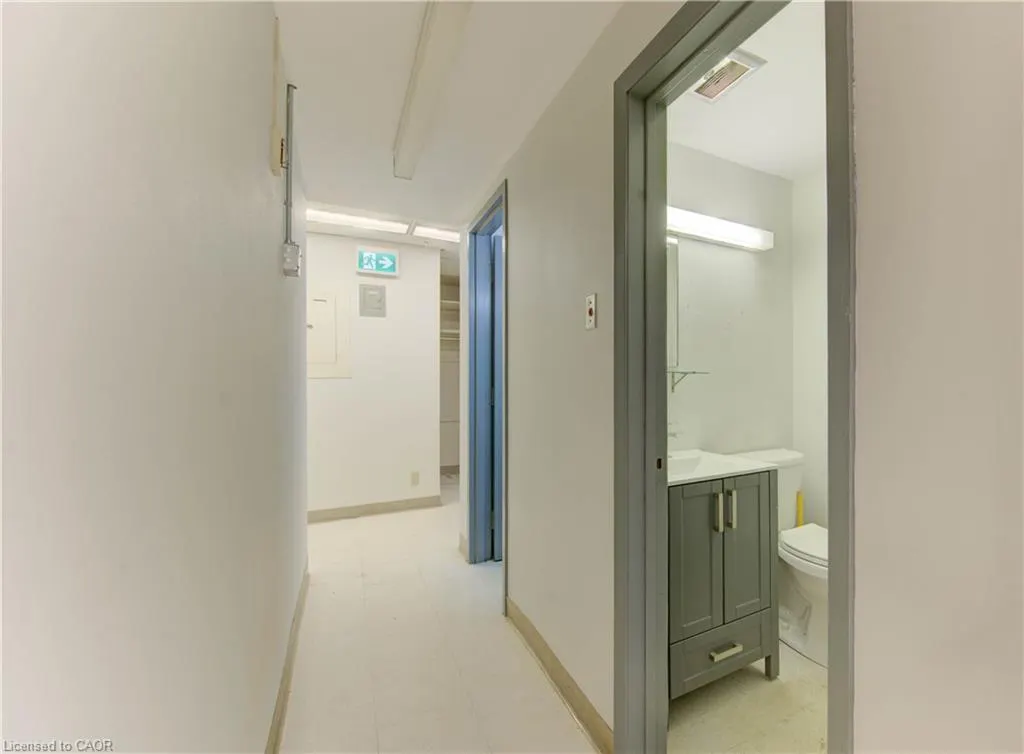 421 Greenbrook Drive, #20