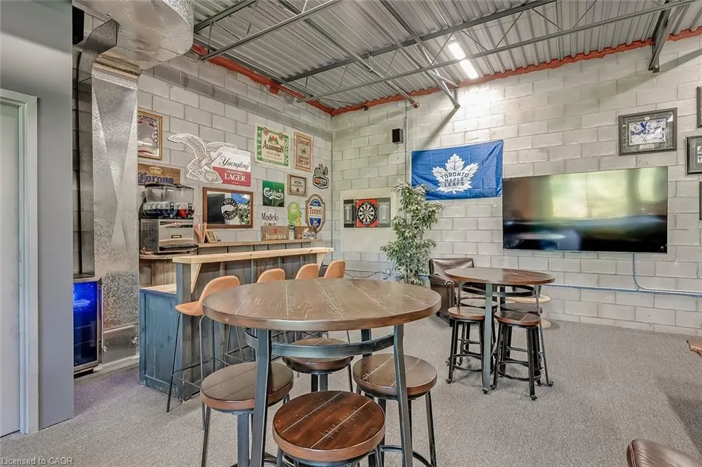 1158 King Road, #16