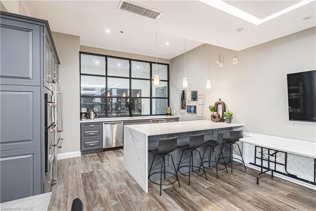 1 Redfern Avenue, #317