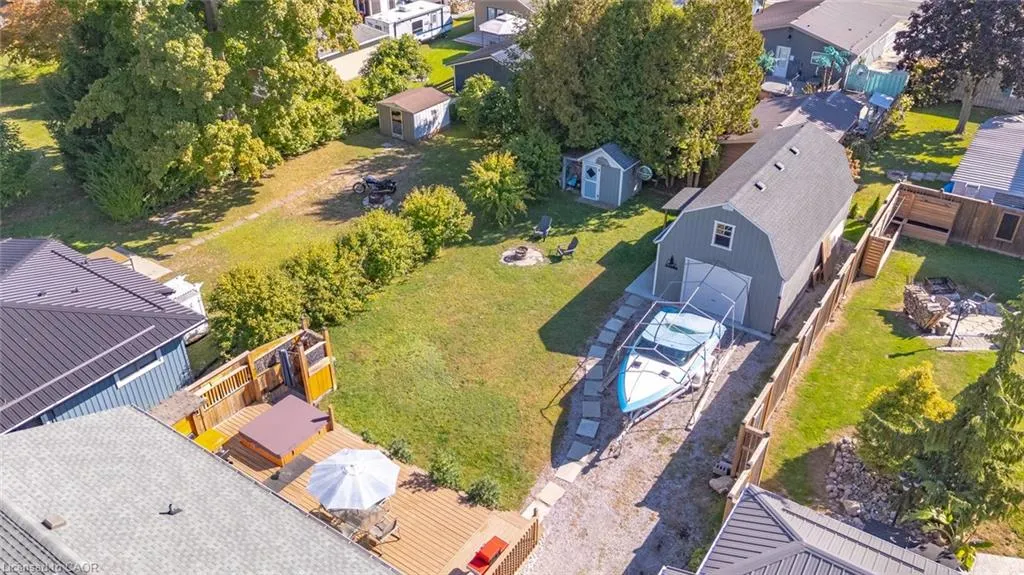 52 Ridgewood Dr Drive