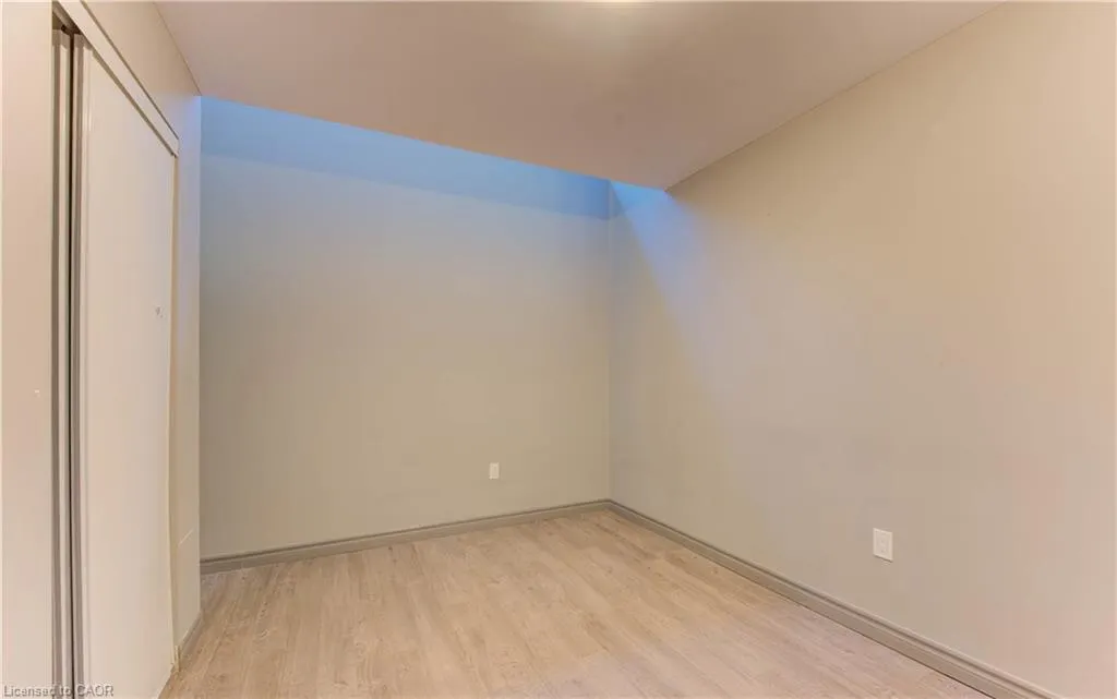 321 Spruce Street, #102