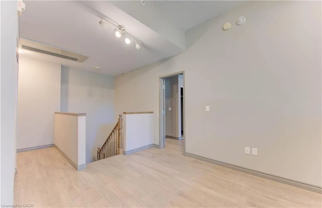 321 Spruce Street, #102