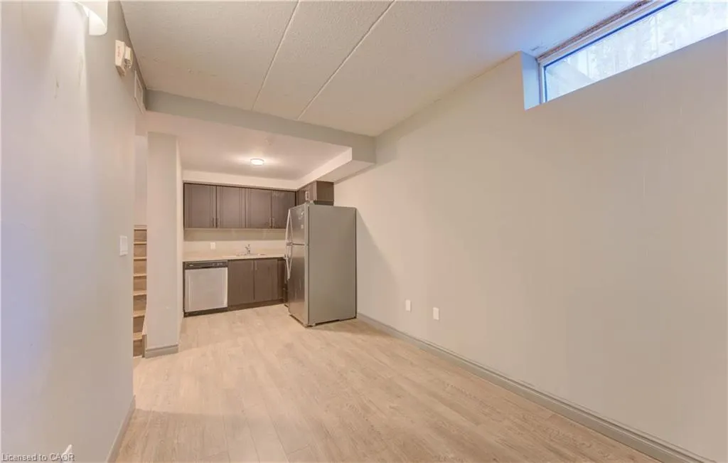 321 Spruce Street, #102