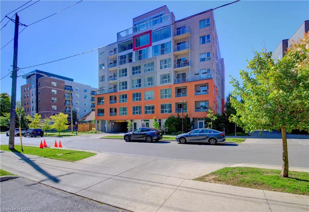321 Spruce Street, #102