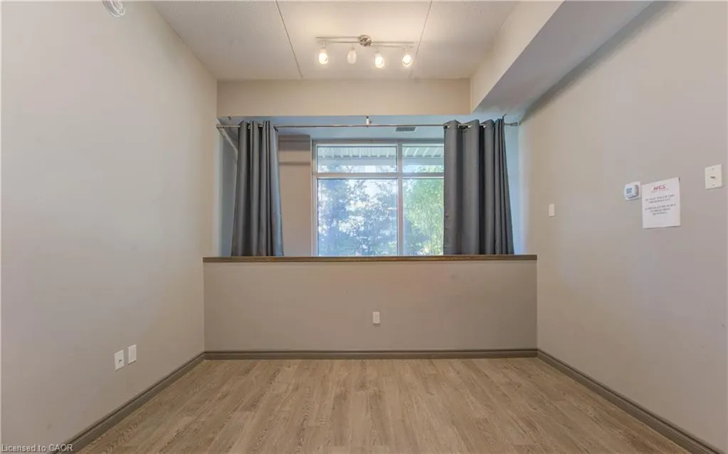 321 Spruce Street, #102