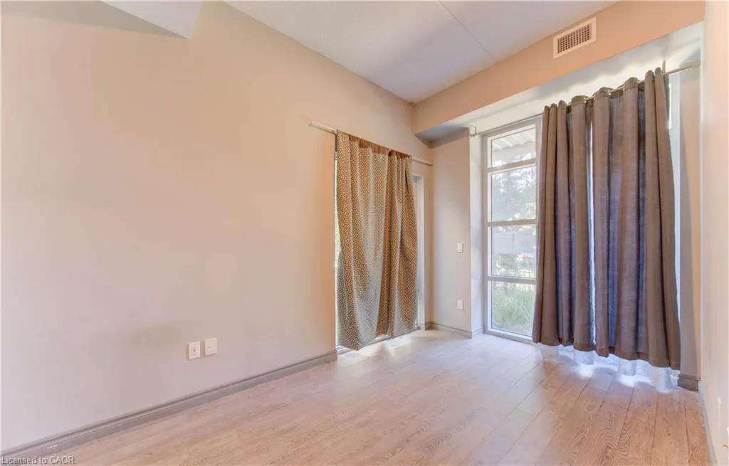 321 Spruce Street, #102