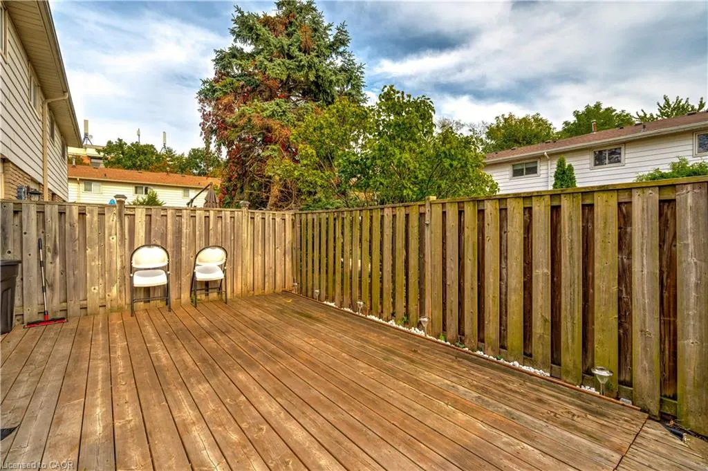 5475 Lakeshore Road, #19