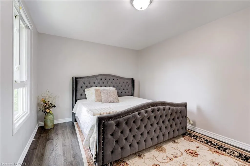 5475 Lakeshore Road, #19