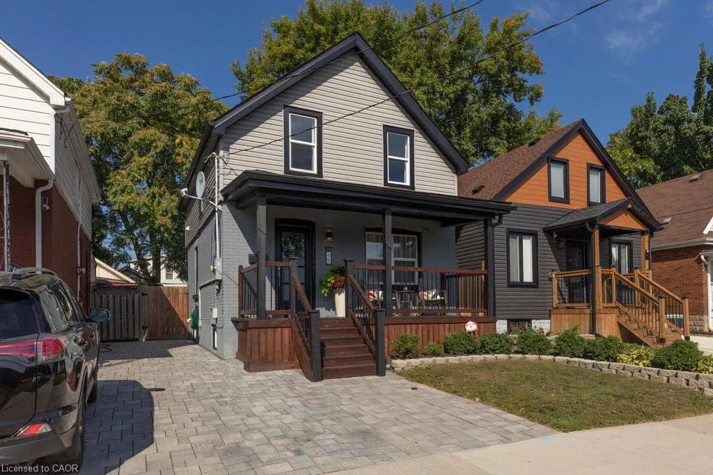 45 Tragina Avenue N