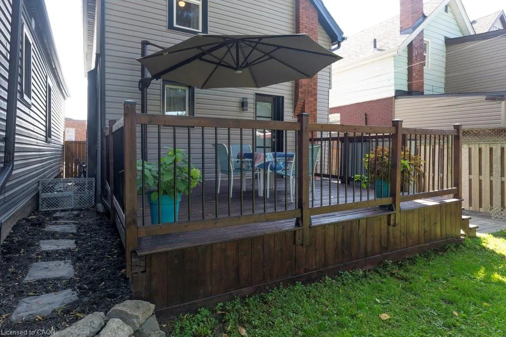 45 Tragina Avenue N