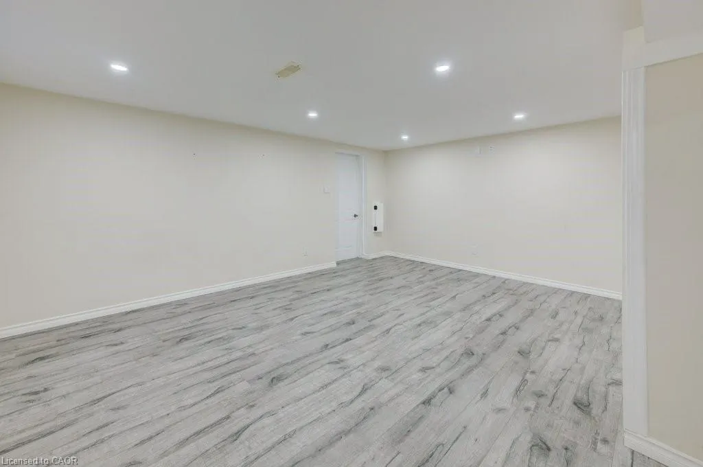 446 Kingsleigh Court
