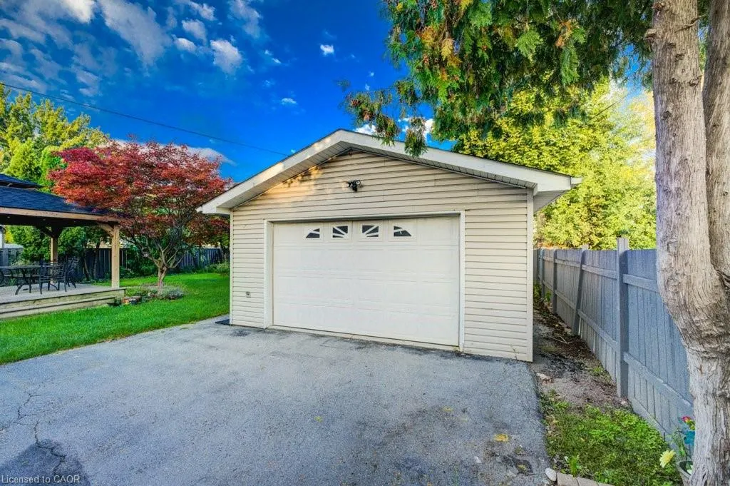 446 Kingsleigh Court