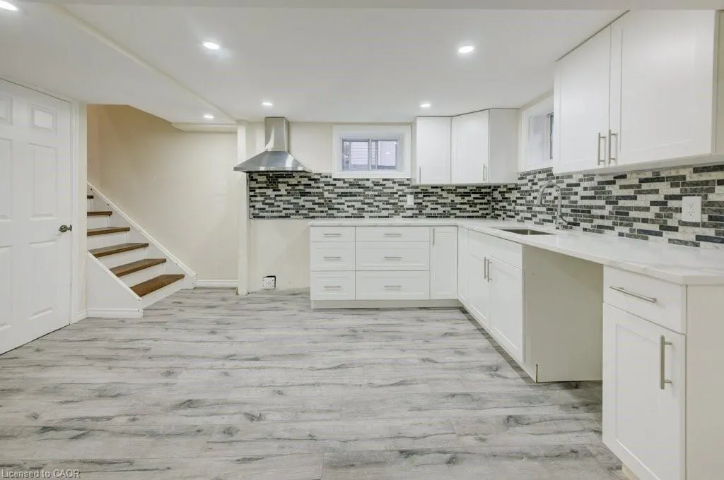 446 Kingsleigh Court