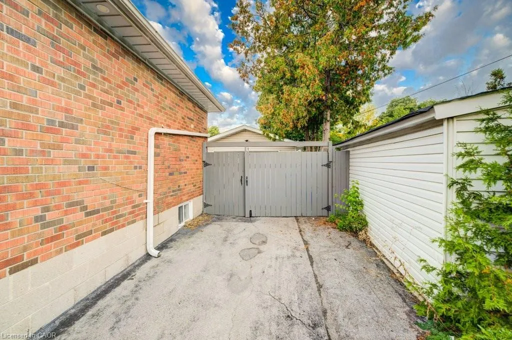 446 Kingsleigh Court