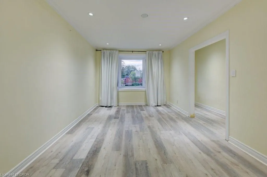 446 Kingsleigh Court