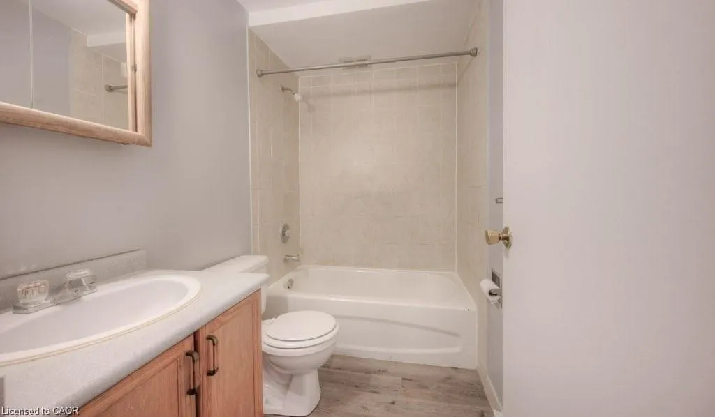 1200 Courtland Avenue E, #7
