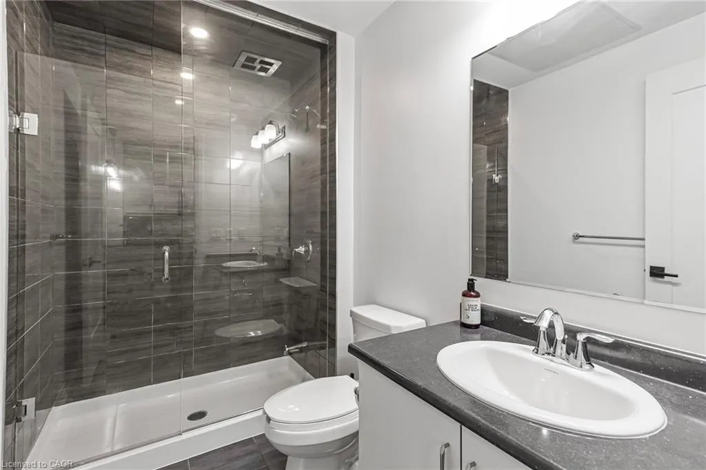 102 Grovewood Common, #121