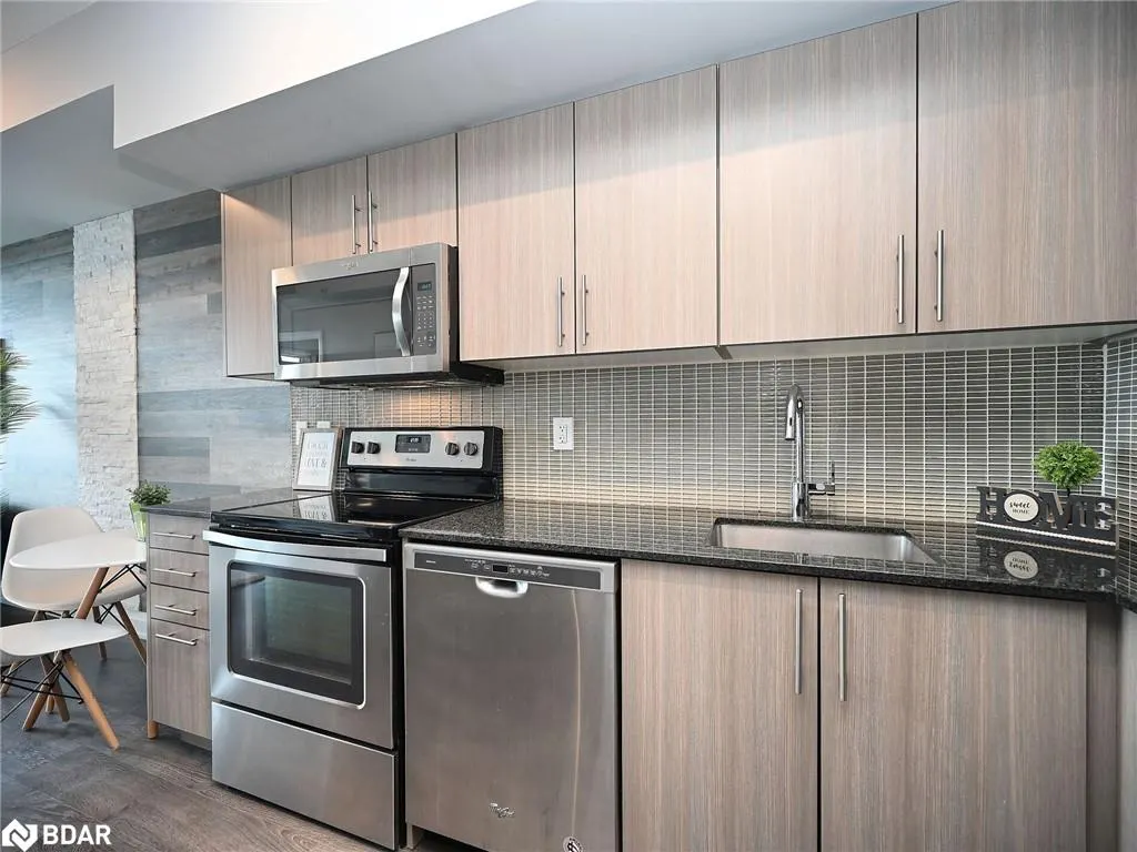 55 Speers Road, #1210