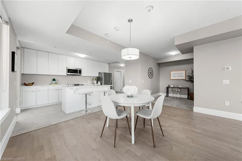 73 Arthur Street, #802