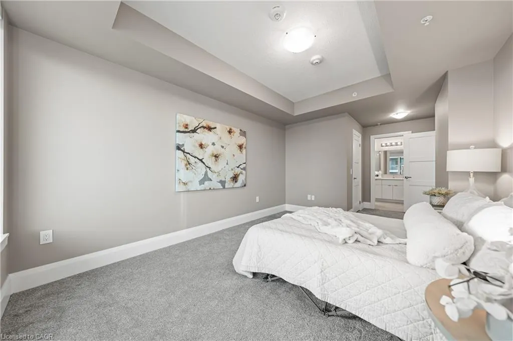 73 Arthur Street, #802