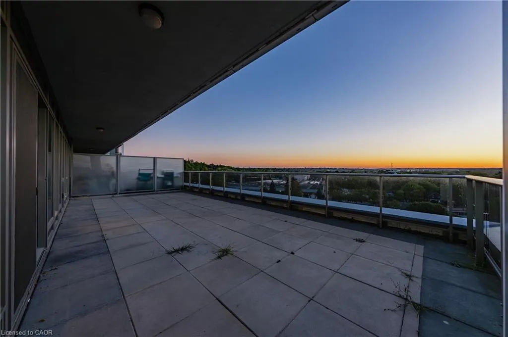73 Arthur Street, #802