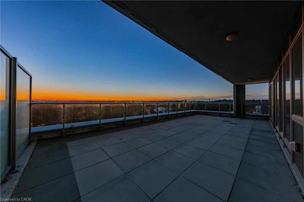 73 Arthur Street, #802