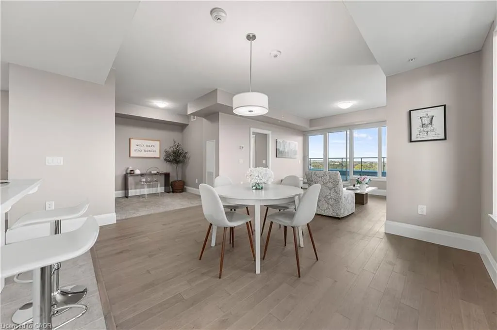 73 Arthur Street, #802