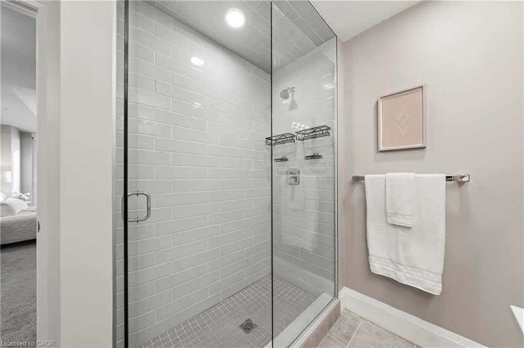 73 Arthur Street, #802