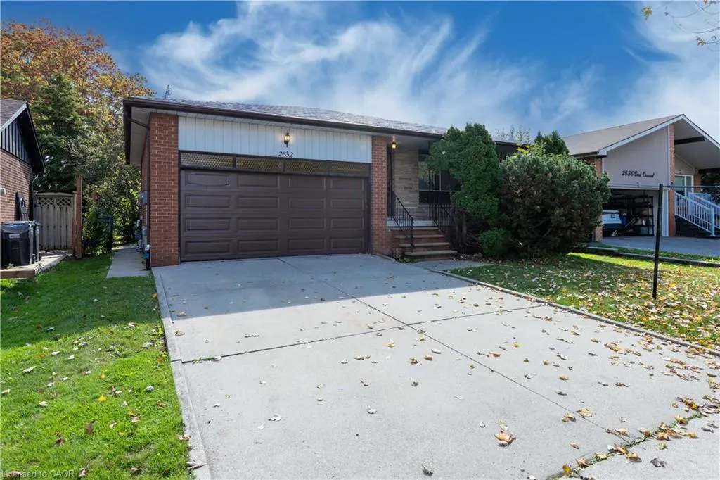 2632 Birch Crescent