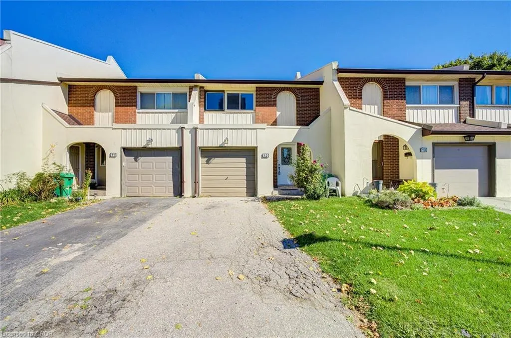41 Mississauga Valley Boulevard, #12