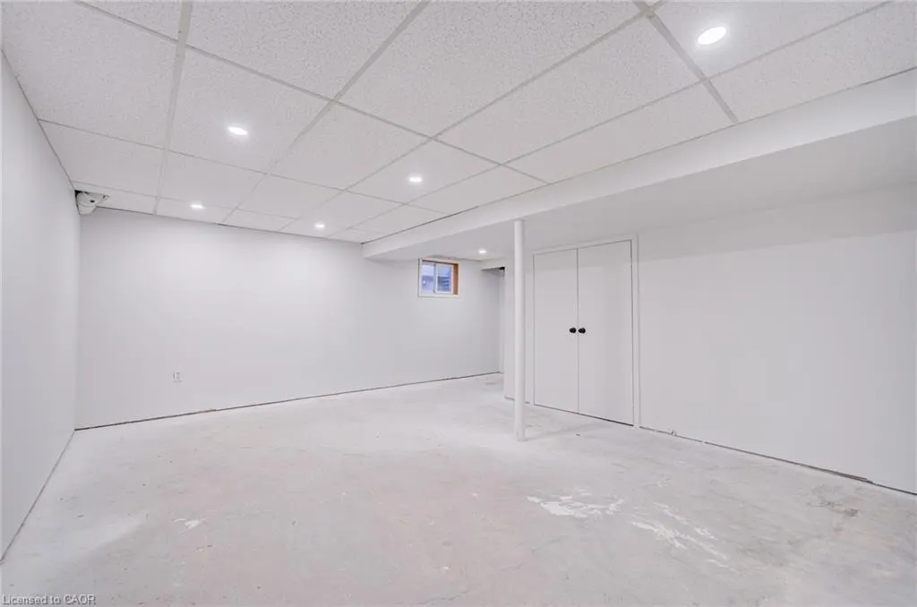 41 Mississauga Valley Boulevard, #12