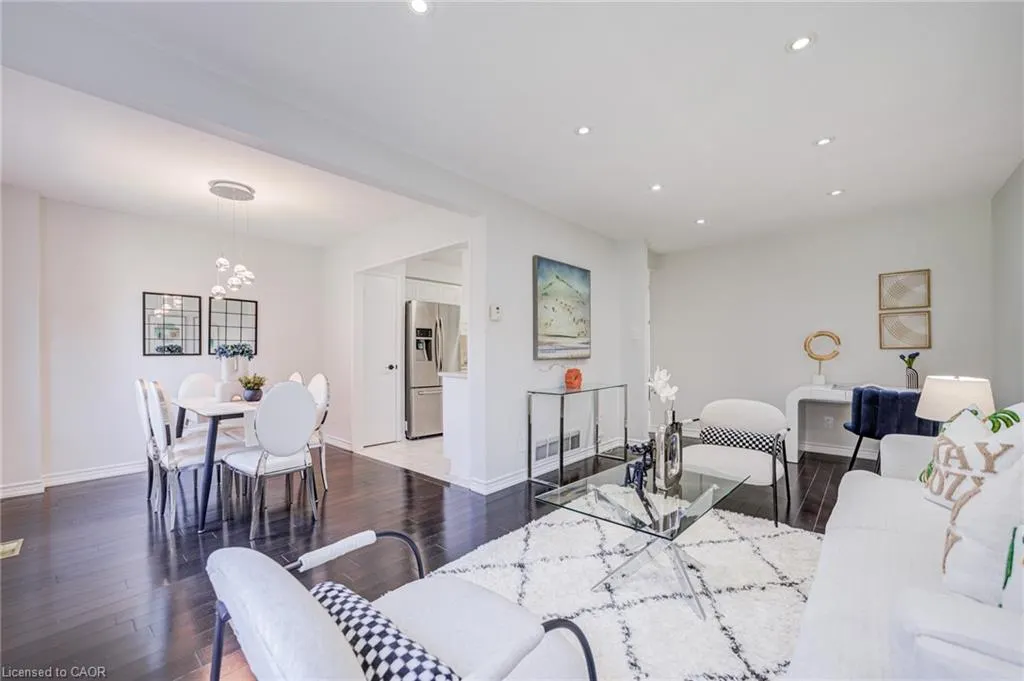 41 Mississauga Valley Boulevard, #12