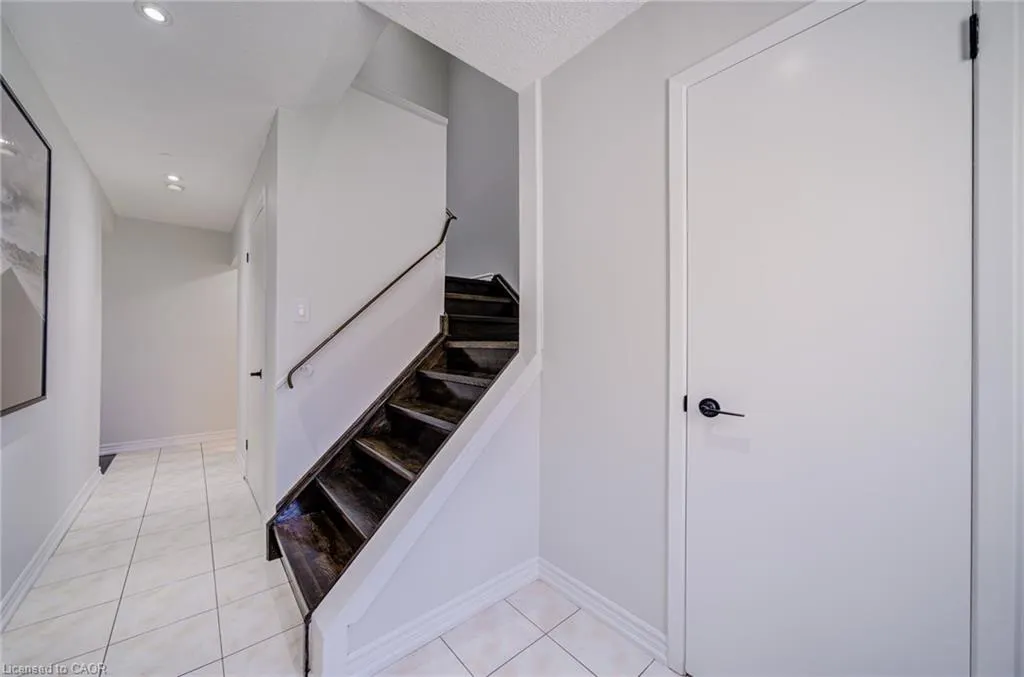 41 Mississauga Valley Boulevard, #12