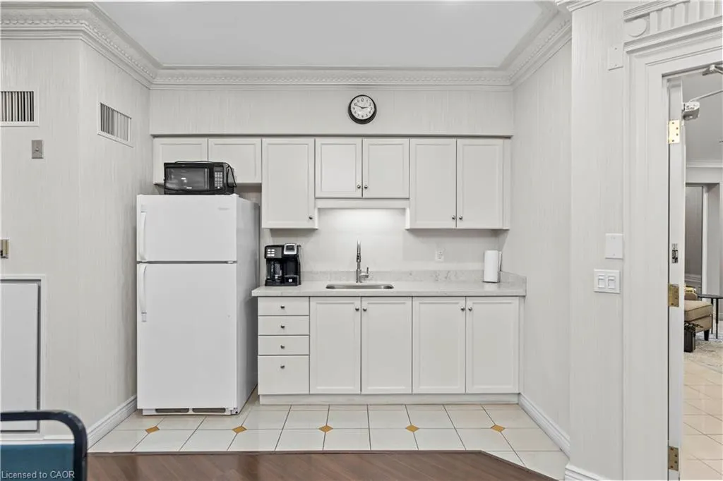 2075 Amherst Heights Drive, #506